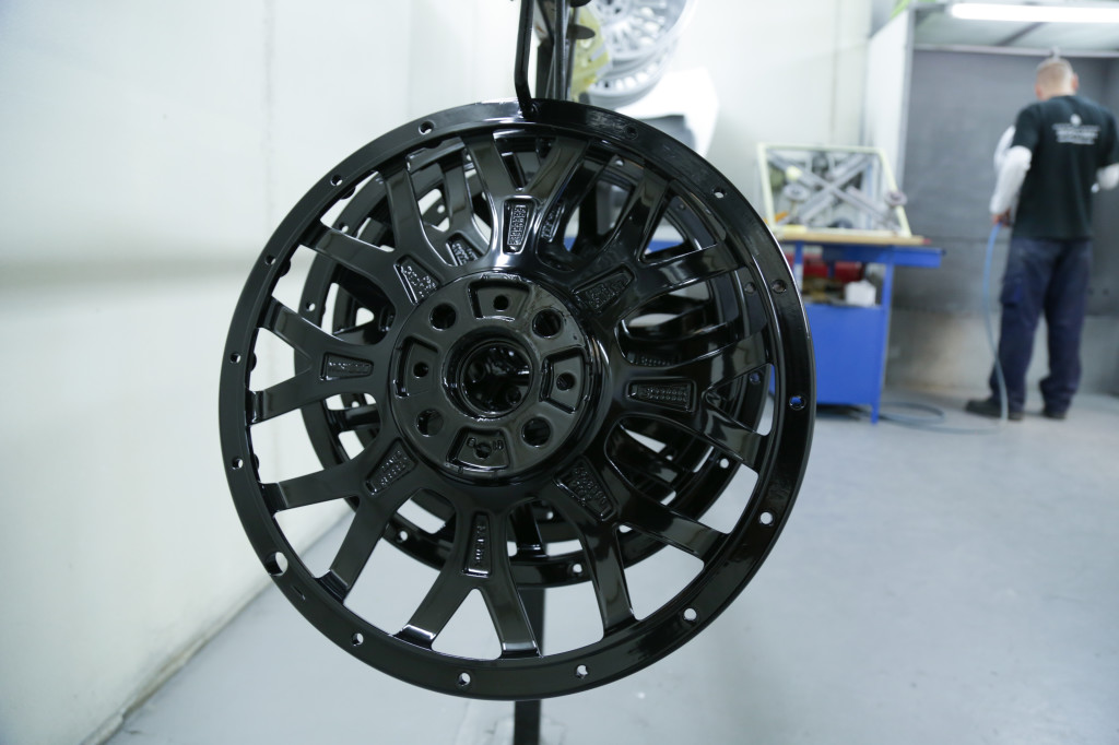 split-rim-alloy-wheel-refurbishment