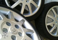 Diamond Alloys Painted Maserati Wheels